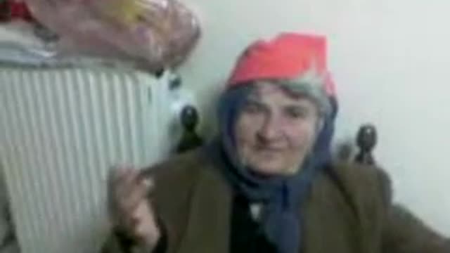 Snoop Dogg's Grandma gangsta rap