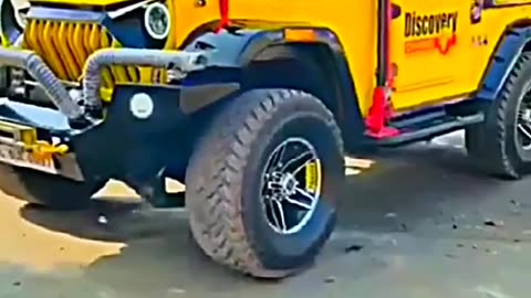 THE ULTIMATE BOUNCING CARS
