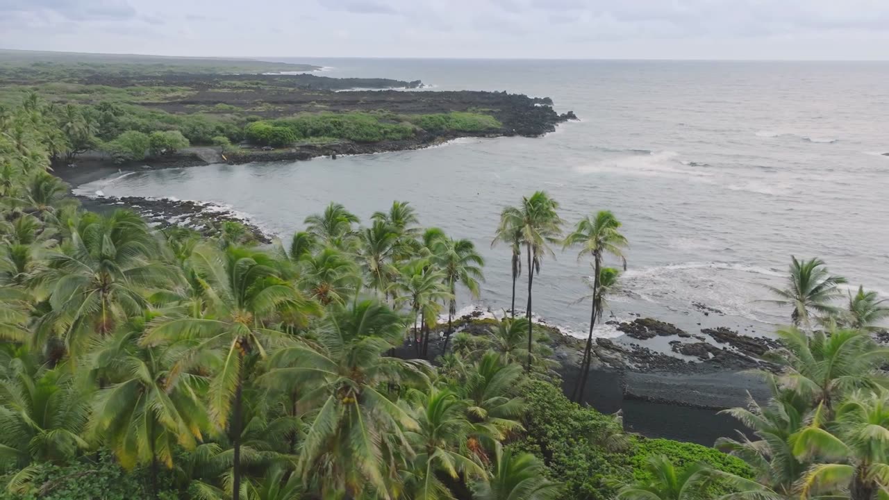 Papakolea Beach Hawaii's Green Sand Wonder