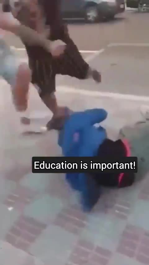 African invader in Cagliari shows his dick to children and is educated by Italian patriots