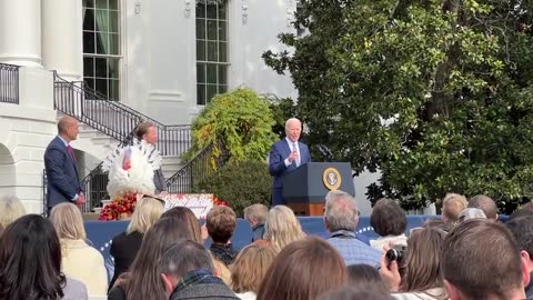 Minnesota Turkeys Liberty And Bell Pardoned By Biden