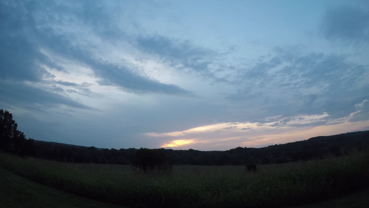 Sun ☀ Rise 8 26 23 75f/24c