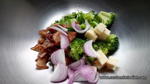 2022 BRAND NEW KETO RECIPE! KETO, BACON AND BROCCOLI SALAD!
