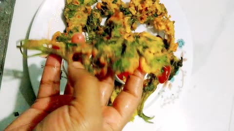 Easy coriander leaves sanacks recipe.