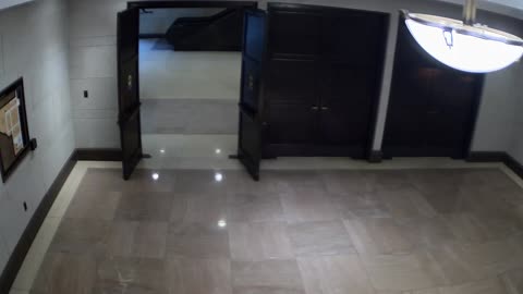 7189CVCLLSVC205_2021-01-06_15h20min01s183ms.mp4