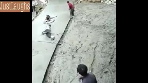 Funny Fails Idiots at work - Construction