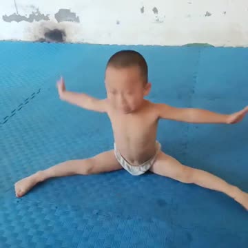 A Legend Is Born ! #Viral #Kid #Workout
