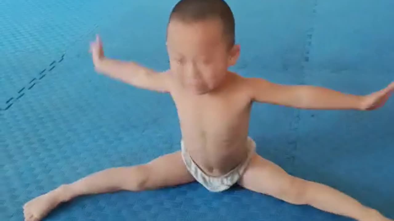 A Legend Is Born ! #Viral #Kid #Workout