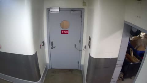 6128RHOBSBRSBST4Stairwell4_2021-01-05_05h20min00s457ms.mp4