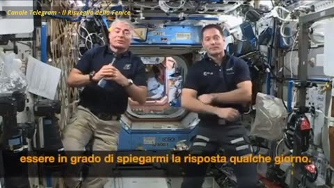 Ragazzino di 10 anni con una domanda distrugge la NASA e le teorie farlocche sull'Universo. 😁😁