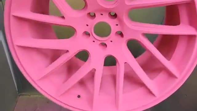 A pink wheel hub.