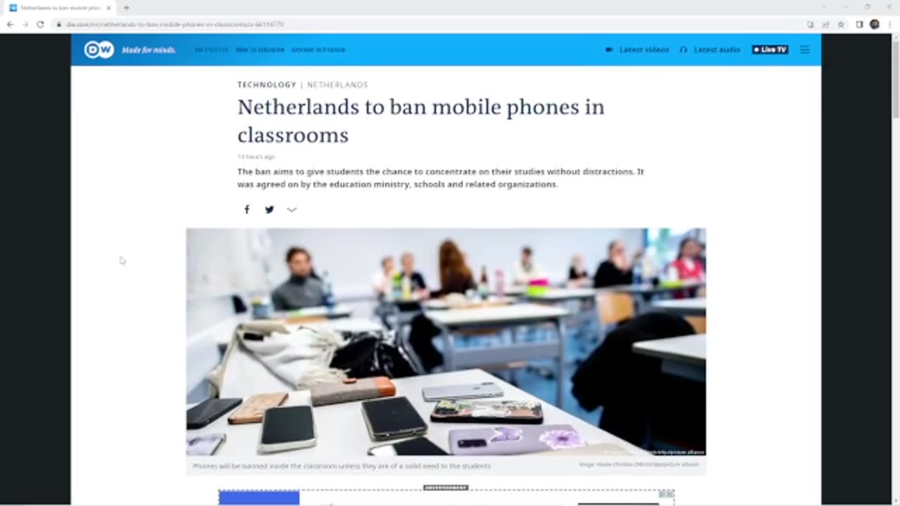 Netherlands To Ban Phones In Classrooms