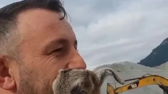 The kid is dissatisfied with the fact that he is bitten by the ear