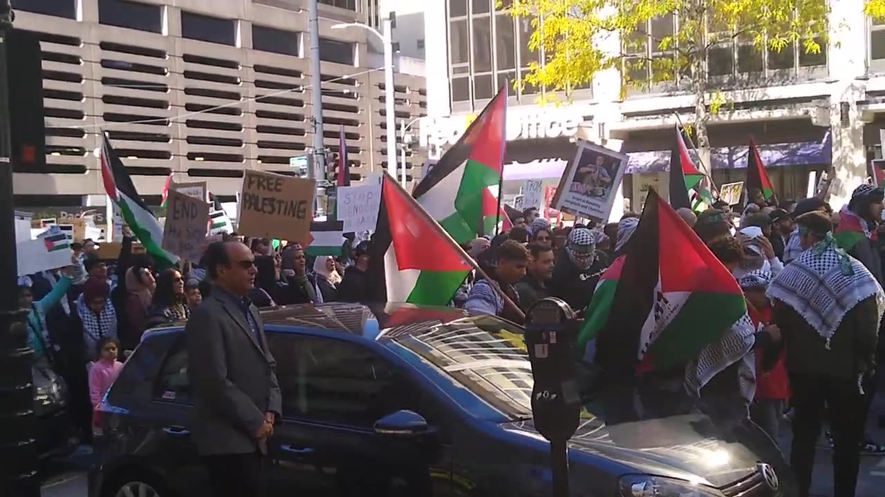 "Resistance is justified!" Pro Palestine March Milwaukee WI 10/22/23