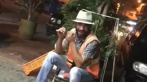 Very strange and funny prank😂😂