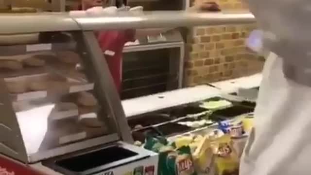One day experience of hamburger shop