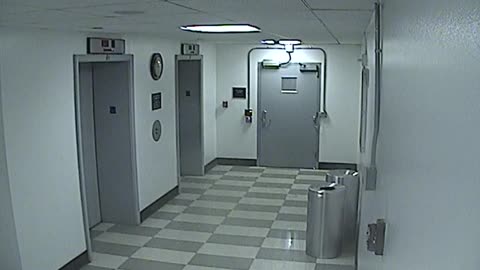 6079RHOBG3G305ANorthLobby_2021-01-05_02h40min01s267ms.mp4
