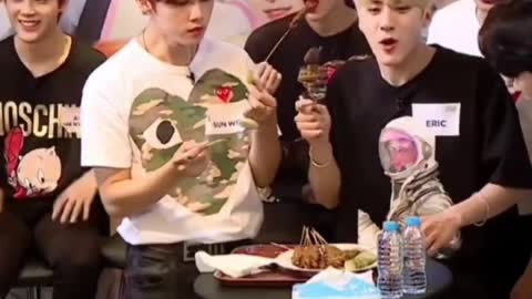 Sunwoo The Boyz Love Indonesian Food (Jakarta, Indonesia)