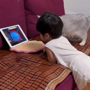 Two kids who love watching to cartoon so cute 🥰 |Funny animal videos| try not to laugh