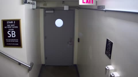 6160RHOBSBRSBST2StairwaySide_2021-01-06_04h40min00s197ms.mp4