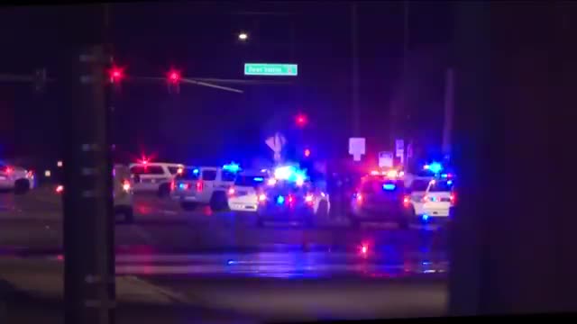 3 people dead, 2 officers injured in north Phoenix shooting_Cut