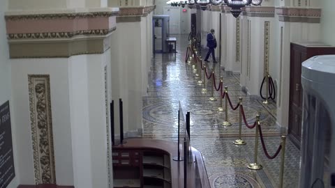 0361USCH03HouseGalleryNWnearH323_2021-01-06_06h38min19s923ms.mp4