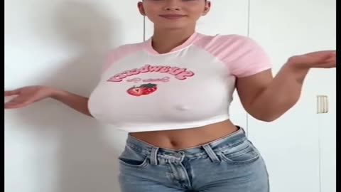 Big bank tiktok challenge 🔥🔥❤️‍🔥ClipchampGirls #twerkmusic #gym #fit #workout