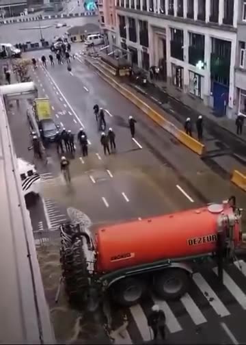 Sh*t Bombed - Farmers on a Rampage