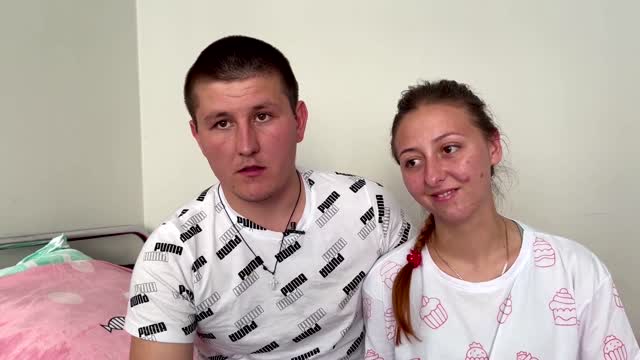 Ukrainian nurse who lost both legs dances with husband