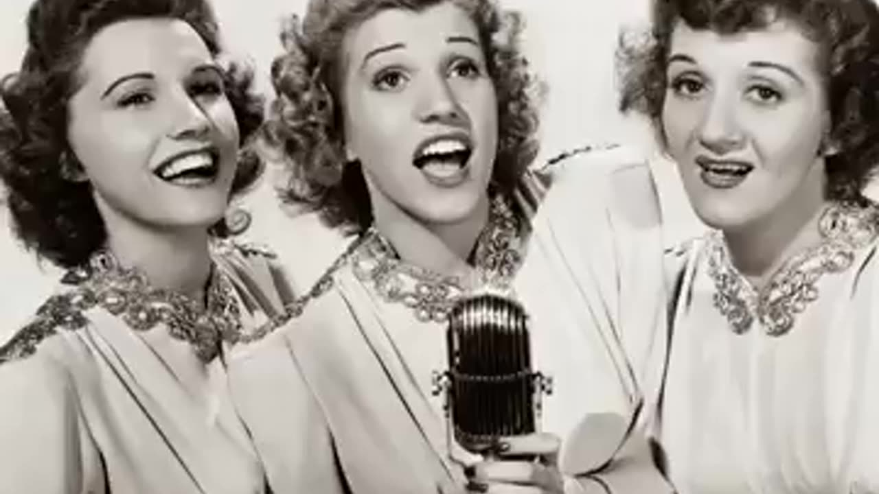 20 Years of Jazz MedleySing Sing Sing In the Mood Chattanooga Choo Choo Boogie