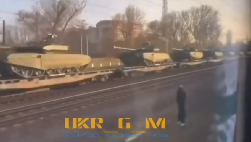 Russian tanks heading to the special military operation in Ukraine