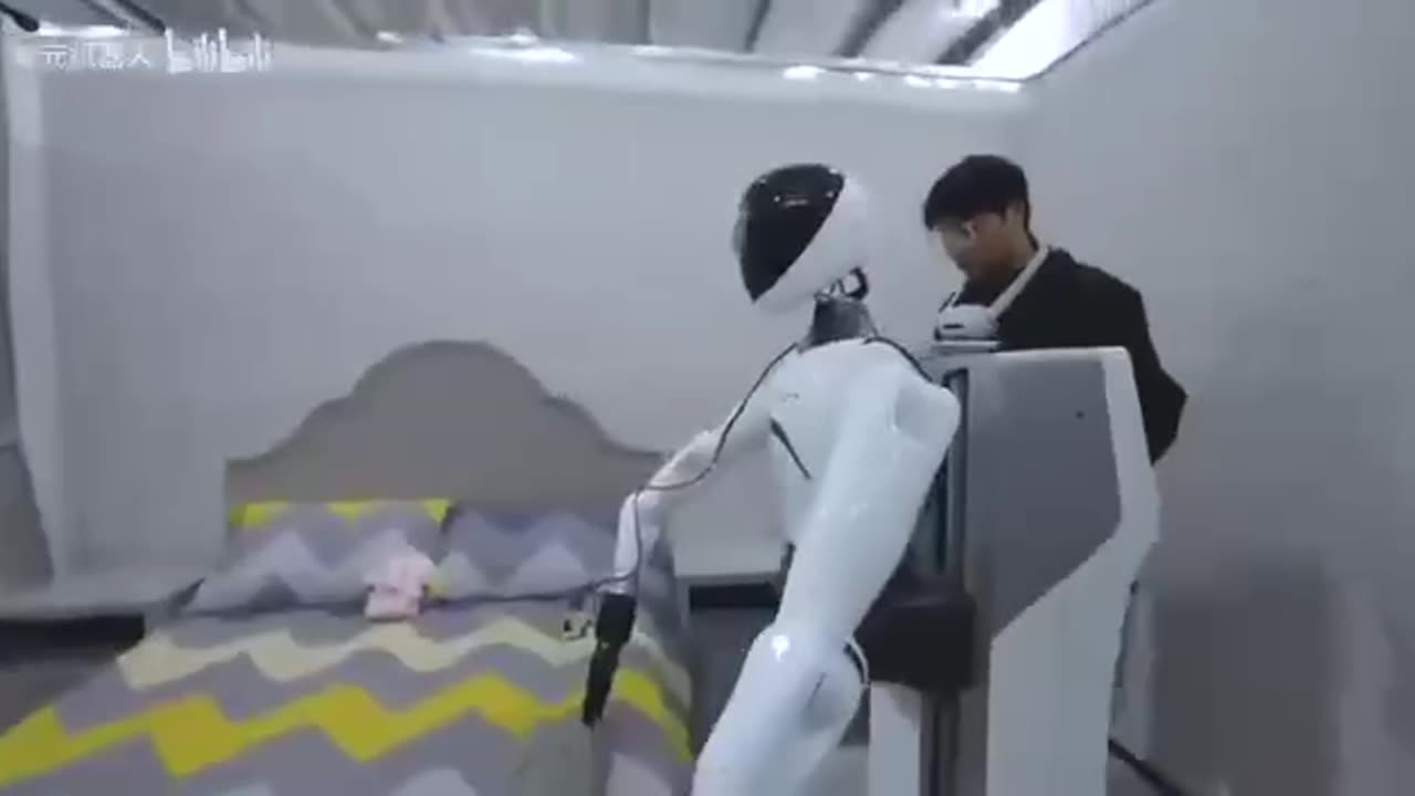 China reportedly has warehouses for storing and adjusting humanoid robots