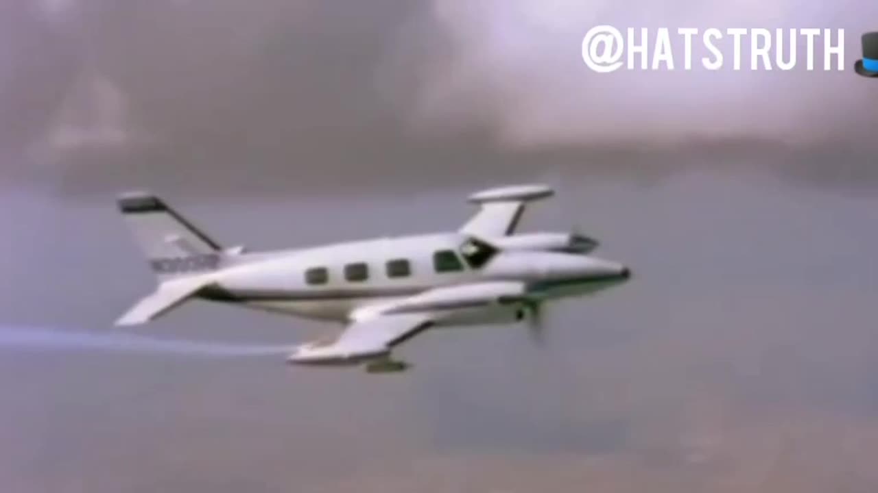 Cloud seeding chemtrails confirmed by pilot