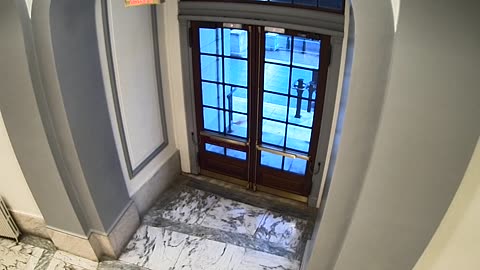 1025RSOB02RotundaSouthDoor_2021-01-05_16h35min11s767ms.mp4