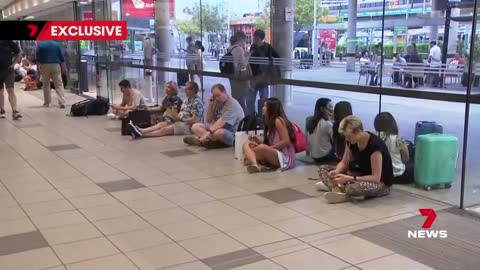 Urgent investigation underway after security breach at Brisbane Airport | 7NEWS