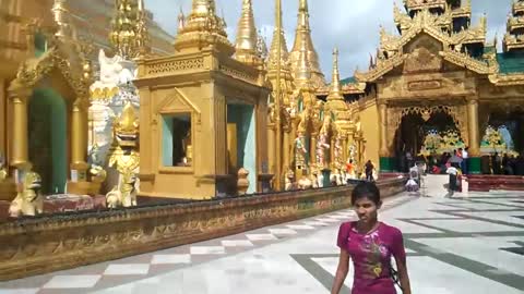 Myanmar's Burma Buddhist Temple