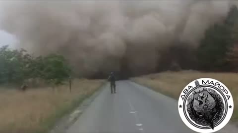 Russian MLRS shelling in the Svatovo-Kremenna area.