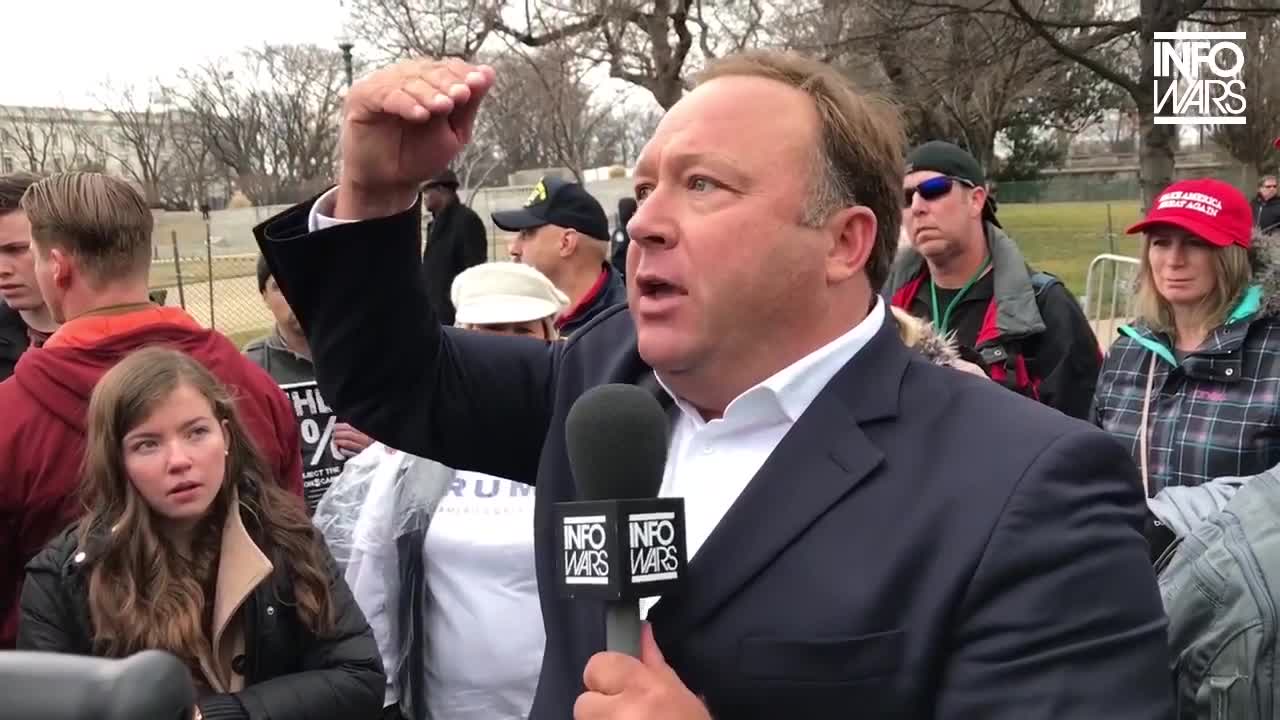 Surreal: Alex Jones Gives Epic Braveheart Speech At Inauguration