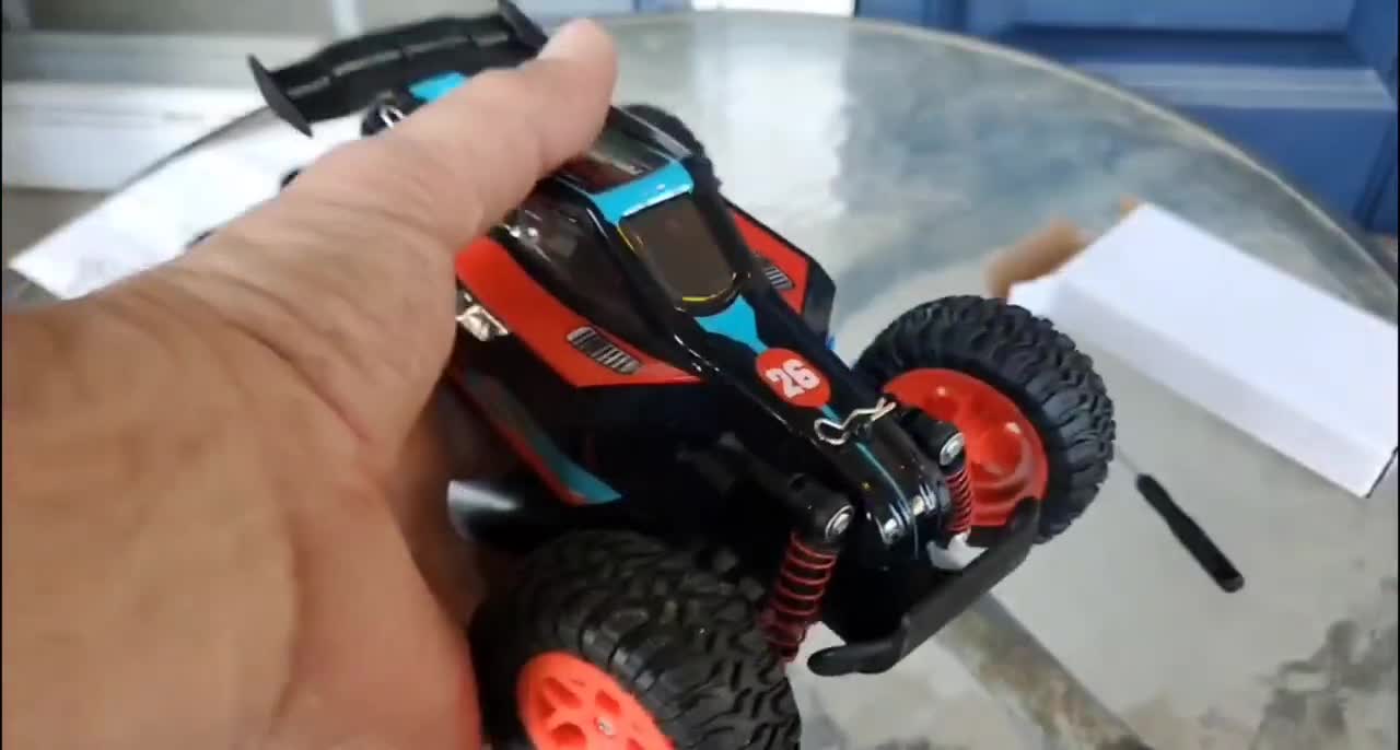 Unboxing the High Speed 1:20 RC Car by Loozix