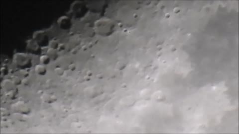 Dec 25th Moon zoom 9:45 pm