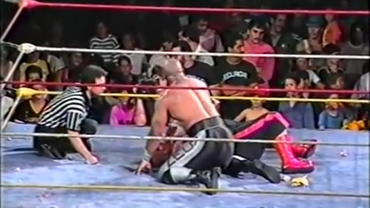 (1990.07.07) Abdullah the Butcher vs Zeuz - WWC