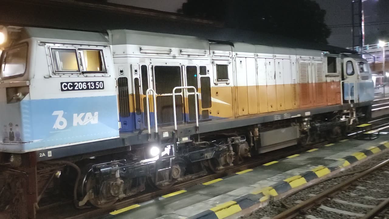 Locomotive GE CC206 indonesia Train in Station Surabaya Gubeng