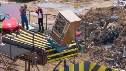 Lamborghini Vs World's Largest Shredder