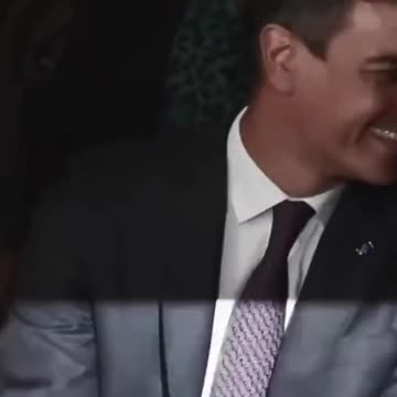 El presidente del Gobierno en funciones y su esposa han escuchado gritos de "¡Fuera!"