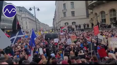 Huge crowds now outside the BBC building in central London 22/01/22