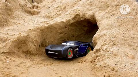Disney Cars Toys Assembling Lightning McQueen in the cave