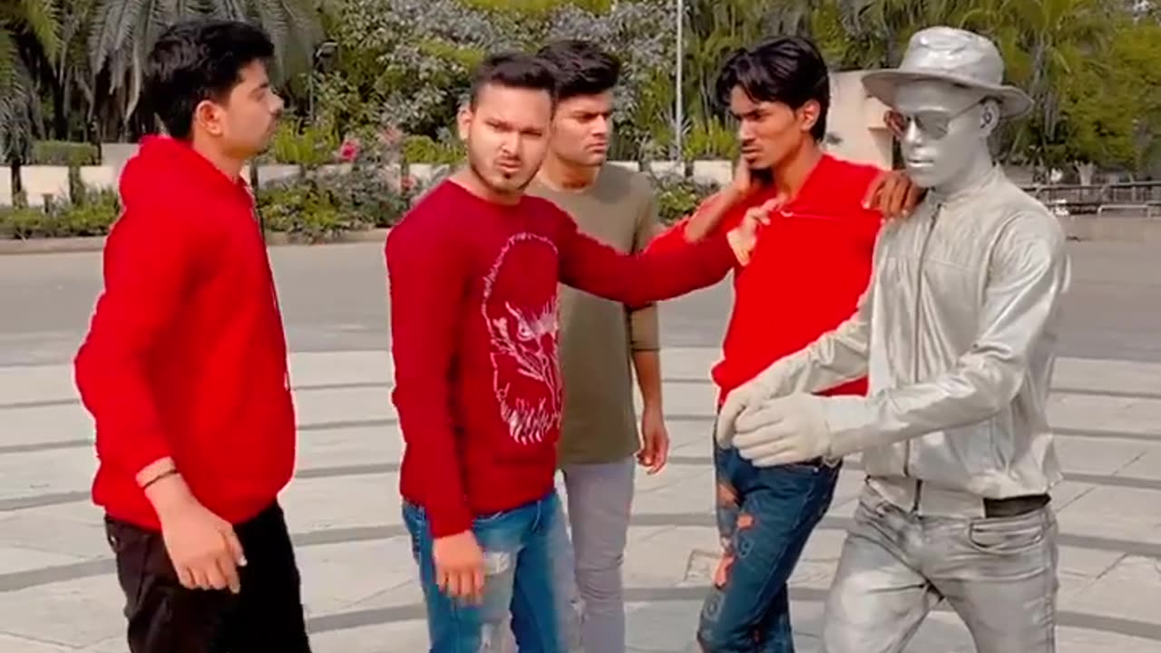 White Man New Video 🤣📸