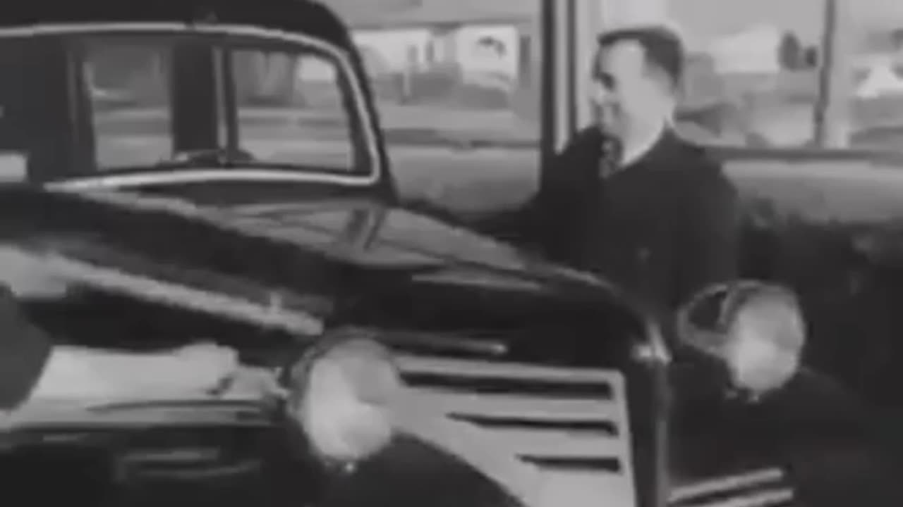 1943 Electric Taxi