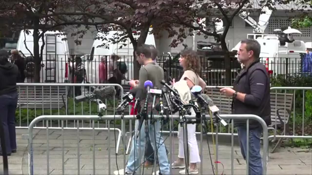 LIVE: REP. MATT GAETZ, TRUMP'S COURTHOUSE GUESTS SPEAK TO PRESS