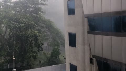 Mumbai mein bahut Bhari barish